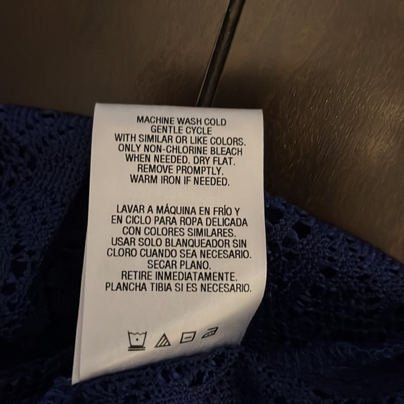 Blue women’s top from Joe Boxer Size XL. Button back/see through top. - Picture 10 of 10